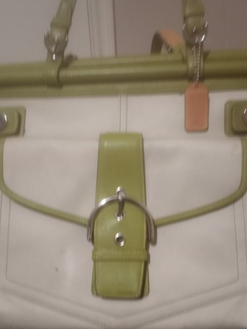 Coach Ivory Canvas & Green Leather A043-9367 Hampton Tote Handbag Turnlock - Picture 2 of 16